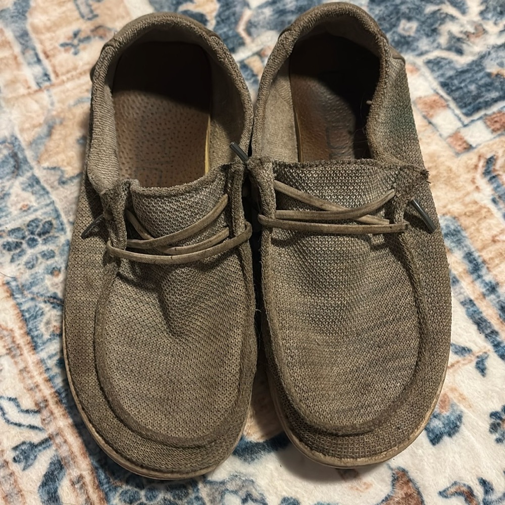Worn hey dudes size 6